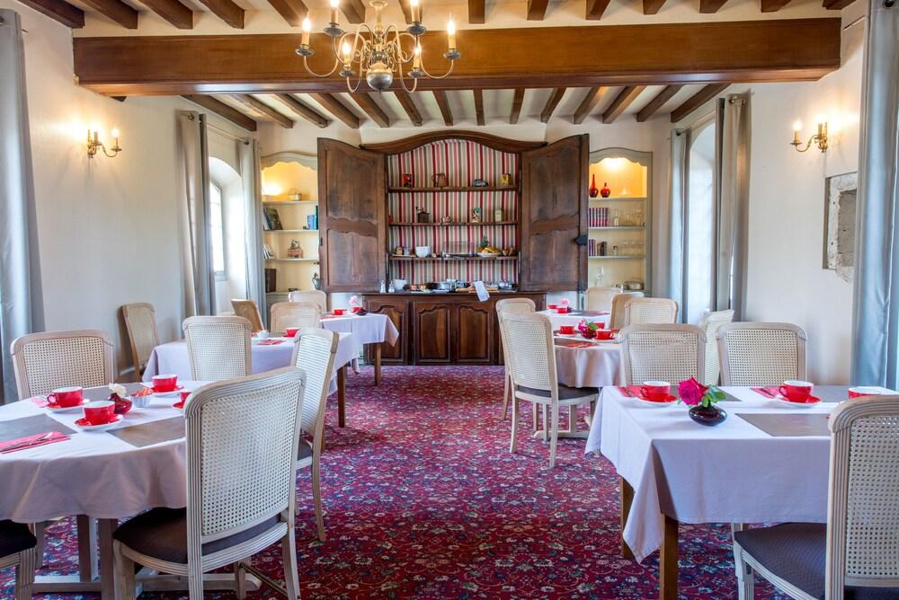 Logis Hotel Le Prince Noir Sérignac-sur-Garonne エクステリア 写真